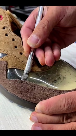 Shoe Customization Process: Step by Step Guide