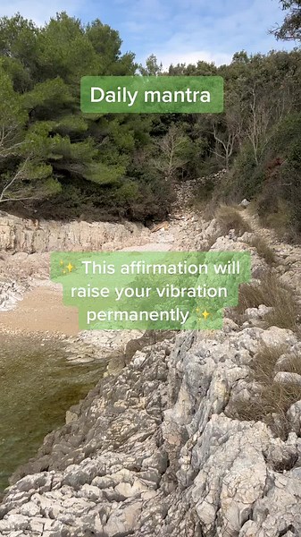 Change your vibration and manifest everything you desire ✨ #mainfestation #mantra #affirmation #positivevibrations #manifest #affirm #meditate #positivevibes #spirituality #universe #meditation #selfcare #abundance #selflove #freedom #woketok