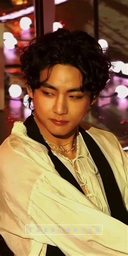 Taehyung just hits different 🐻💜Can you feel the Vibe? ✨