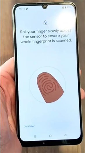 Side Mounted Fingerprint scanner Unlocks Smoothly