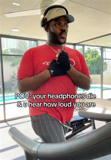 Giving very much “Fee-fi-fo-fum,” #fitness #comedy | fee fi fo fum