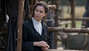 Katherine Waterston Joins The Cast Of Damien Chazelle's 1920s Hollywood Drama, 'Babylon'