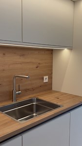 3K views · 388 reactions | Reduziertes Design mit maximaler Wirkung durch indirekte Beleuchtung. #kitchen #kitcheninspiration #küche #home #hakakueche | HAKA Küche | Facebook