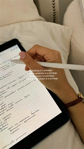 Sorry, guys, I’ve been away for a while because of my studies, but I’m back and more motivated than ever! So let’s study together and motivate each other because #motivation #study #productivity #fyp #success