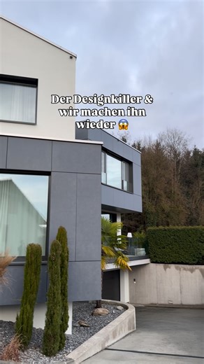 Noah on Instagram: "🔥 Der unterschätzte Design-Killer – und wir machen ihn wieder sichtbar! FALLROHRE! 😱✨ Alle wollen sie in der Fassade verstecken… aber genau DAS hat echte Nachteile: ❌ Schäden bleiben verborgen – Undichtigkeiten sieht man viel zu spät. ❌ Aufwendige Reparaturen – Öffnen, freilegen, schliessen… teuer & nervig. ❌ Feuchtigkeitsrisiko – Kondensat + verdeckter Bereich = Schimmelgefahr. ❌ Schwere Wartung – Kaum zugänglich, wenig kontrollierbar. ❌ Konstruktive Kompromisse – Wandaufb