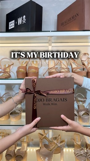There’s a reason why for every big moment… it’s always JOJO BRAGAIS. 👠 Every occasion, every milestone, every walk — same trusted brand. Why? Because it’s proven, tested, and built for moments that matter. 💖 And right now, you can get yours on sale this Payday Hataw Sale. 🛍️ DM us on FB or IG to order 𝗢𝗡𝗟𝗜𝗡𝗘 📍 Drop by 42 Scout Borromeo, Diliman, QC to purchase 𝗜𝗡-𝗦𝗧𝗢𝗥𝗘 🔗 You can also shop through our 𝗪𝗘𝗕𝗦𝗜𝗧𝗘: https://jojobragais.com/shop/ | JOJO BRAGAIS Shoes