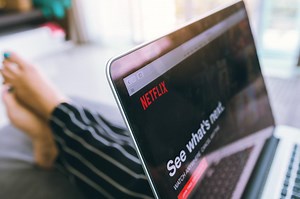 Netflix 'Hack' Allows You To Watch With Friends While Social Distancing