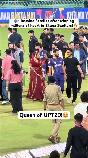 Jasmine Sandlas with Abhishek Sharma & Bhuvneshwar Kumar in UPT20 League 2026 😍🏏