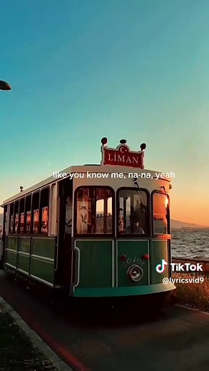 Don't Act Like You Know Me - Song Lyrics