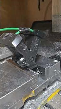 V 4 Cylinder Oscillating Air Engine - 3D Printed