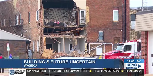 Buildings declared uninhabitable after partial collapse; residents react to collapse
