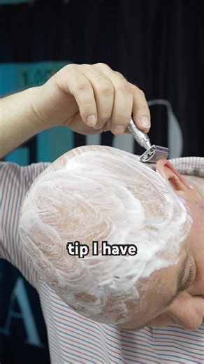 The Angle Trick That Changes Everything About Head Shaving #grooming #shaving #technique