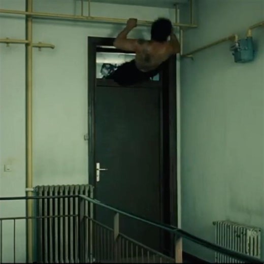 🔥 He Wasn’t Just Acting — He Was Showing Parkour to the World - District B13 (2004)