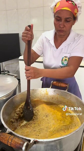 Cardápio do Dia: Delicioso Strogonoff de Carne Moída