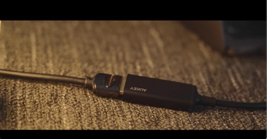 Watch AUKEY USB C to HDMI Adapter 4K@60Hz Aluminum Firewire Adapter HDMI USB C Adapter Thunderbolt 3 Co... on Amazon Live