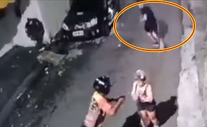 Guy Fled & Abandoned Girlfriend During Holdup Incident