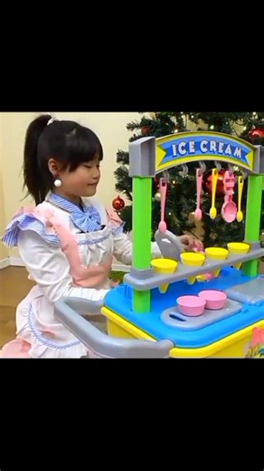 sharing childhood memories | credit : kidsline