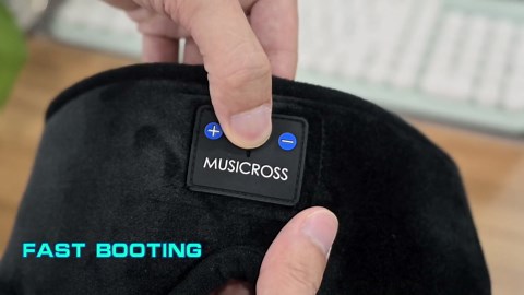 Sleep Mask with Bluetooth Headphones, 3D Adjustable Blackout Sleep Mask Headphones, Sleeping Headphones with Ultra-Thin Stereo Speakers for Meditation,Office,Travel