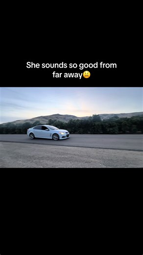 Need to get after market exhaust now🤔 #cartiktok #cartiktoks #lsontop #holden #hellcat #dodge #hellcat #dodge #chevy #commodore #ss #g8 #holdencommodore