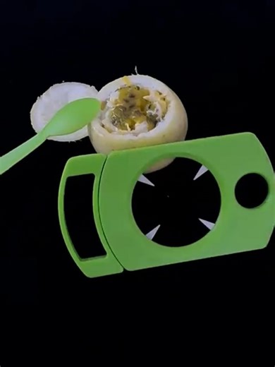 Passion Fruit Cutter & Scoop Set