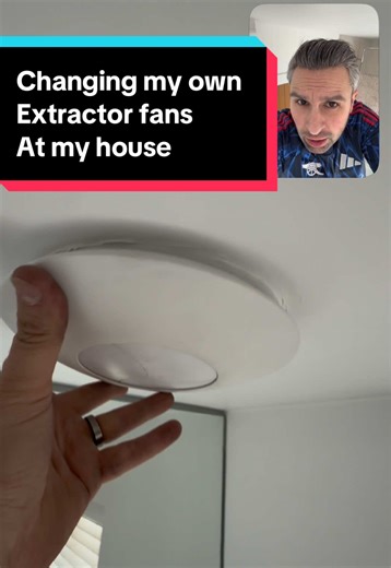 How to Change Extractor Fans in Your Home