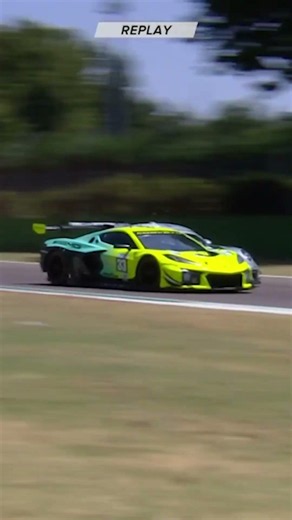 Corvette Passes Porsche at Imola 🔥