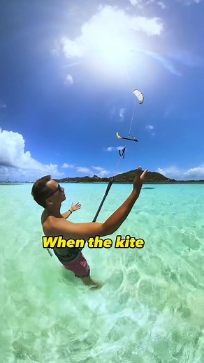 How to kitesurf in just 60 seconds, thanks to the amazing Duotone Academy kitesurfing App! This was captured at the stunning JT Pro Center Kiteboard Spot and Kiteboarding Hotel in the Grenadines. Partly shot with the great @insta360_official X3 camera. ⚠️ While this video provides a quick glimpse into the world of kitesurfing, it's important to note that it doesn't cover all the essential safety rules and techniques. If you're genuinely interested in learning this exhilarating you must enroll in