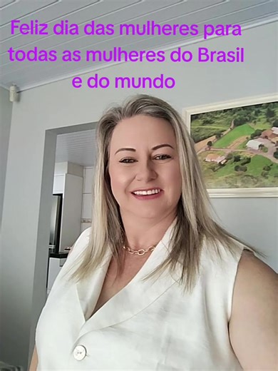 Os vídeos de @Vivian✨ (@vivian83151) com som original - Luzia Silva