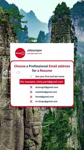 How to Choose a Professional Email Address for Your Resume