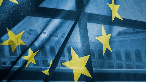 Top ETFs for playing European banking, gaming, & telecom in 2025