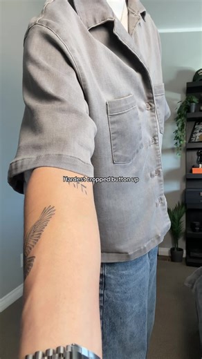 Stylish Ananke Cropped Button Up Outfit