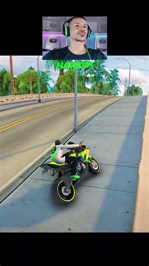He tried to speed up at the end to leave the police officer behind in this insane chase in GTA #s...