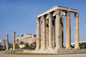 The Longest Construction Projects in History: Why Sagrada Família, the Milan Duomo, Greek Temples & Other Famous Structures Took Generations to Complete