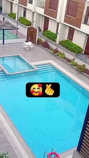 You can change ur attitude and the entire day in a minute😊 | Alex David