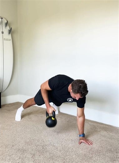 Single Arm Kettlebell Renegade Row