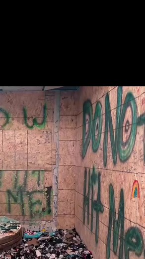 SMASH*IT RAGE ROOM NIAGARA (@smashit.rage.room)’s videos with original sound - SMASH*IT RAGE ROOM NIAGARA