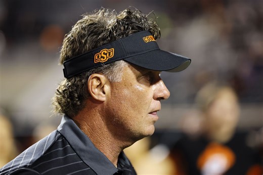 "How tf he get fired before Billy Napier," "But he’s a man? He’s 40!": Fans in shambles as Oklahoma State fires Mike Gundy after 21 years of coaching