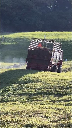 Aebi Transporter mit letzter Kraft. #alpine #aebi#landwirtschaft