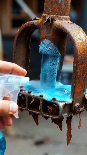 Cleaning a Rusty Bike 🔧