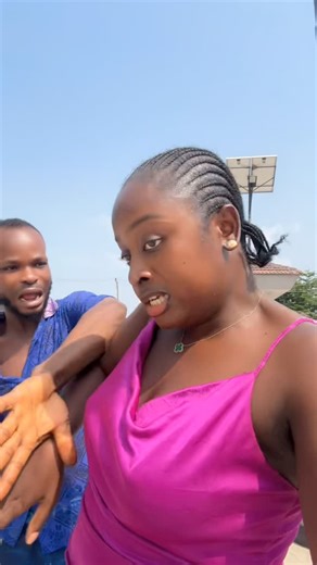 Arowa Kemisola on Instagram: "PRANK with FAKE MONEY 😡😡😡😡😡😡😡 (You want to touch what )don’t try it #reels #explore #viral #reelsinstagram #explorepage"