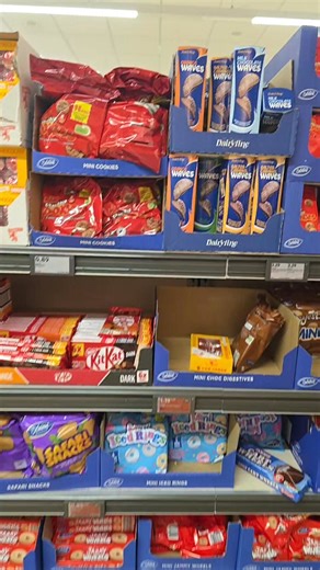 Who remebers them ? #fyp #food #foodie | Rightguys Reviews EXTRA