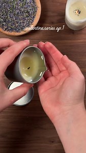 Relaxing Massage Candle 💜 1. Place 1.4 oz soy wax into a heat-safe container. 2. Melt gently in a water bath until fully liquid. 3. Add 0.70 oz shea butter and stir until melted. 4. Add 0.80 oz lavender-infused almond oil (or simply almond oil combined with lavender essential oil). 5. Mix thoroughly while warm until fully blended. 6. Pour into a container and let cool completely at room temperature | Bielunele