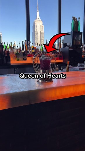On episode 6 of trying New York City’s most icons cocktails. Today we are at @Somewhere Nowhere NYC trying their ‘Queen of Hearts’ cocktail against the backdrop of a breathtaking rooftop view. If you’re on the hunt for the ultimate cocktail experience in the city the never sleeps, hit that follow button! Where should we go next? 👇 #bestofnyc #cocktailsofnyc #nyccocktails