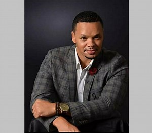 WATCH: Local artist inspires by singing a Whitney Houston song | Randfontein Herald