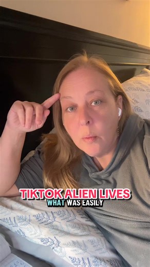 Meeting fellow aliens can be a little intense. And yes, there’s more. LOTS more. #aliens