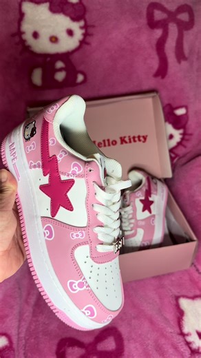 Essential Hello Kitty Accessories for Fans