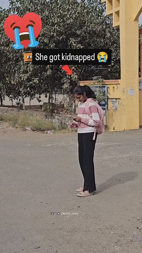 VEDANSH MEENA on Instagram: "Watch this full video 🤒FlashGet kids parental app is very usefull to track your kids. Available on both playstore or AppStore Share with your friends and family members #tech #viral #women #kids #saftey #trending #girlssaftey #womensaftey #tipsandtricks #cleaninghacks . #vedanshmeena"
