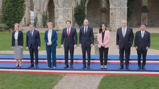 G7 foreign ministers meet for session on peace and security