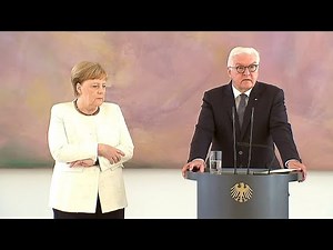 Schloss Bellevue: Merkel hat erneut Zitteranfall | DER SPIEGEL