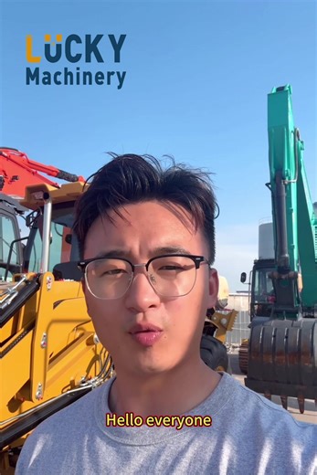 Deluxe Backhoe Loader: Reliable Heavy Equipment for Export